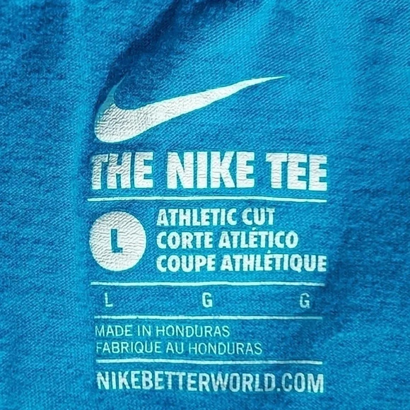 The Nike Tee Large Aqua Color Large Mens T- Shirt - Picture 5 of 6
